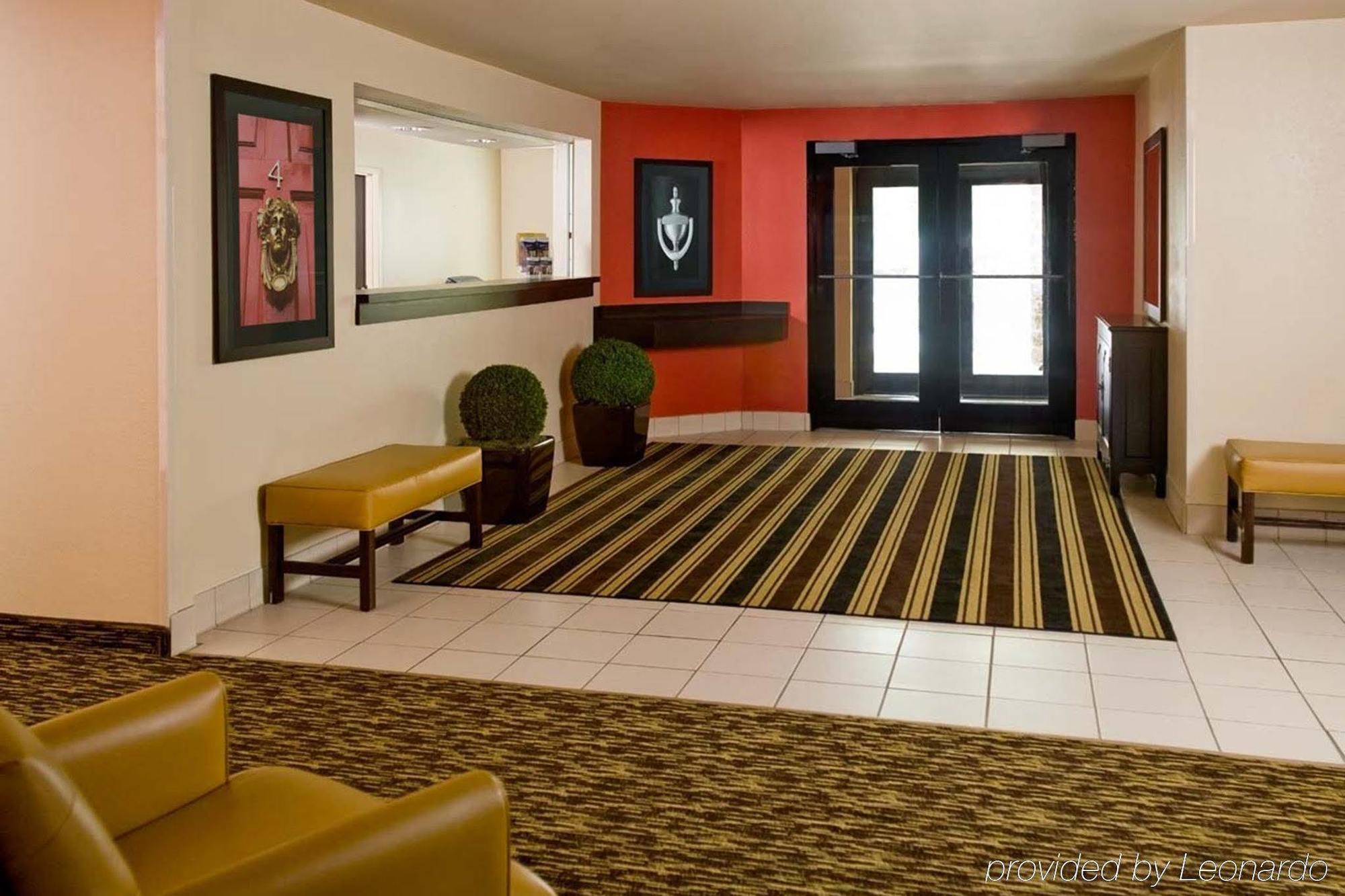 Extended Stay America Select Suites - Chicago - Даунърс Гроув Екстериор снимка